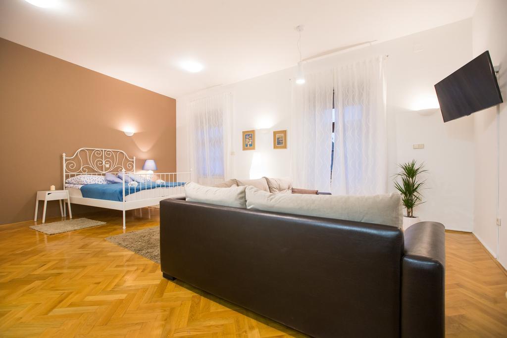 Apartman Kaptol Zagabria Esterno foto